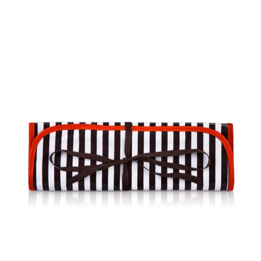 **SOLD** Henri Bendel Limited Ed. Jewelry Roll